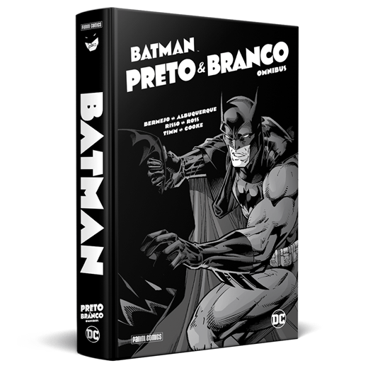 DC0332.png Omnibus : Batman : Preto & Branco *contra-capa danificada na parte de trás mas livro em bom estado*